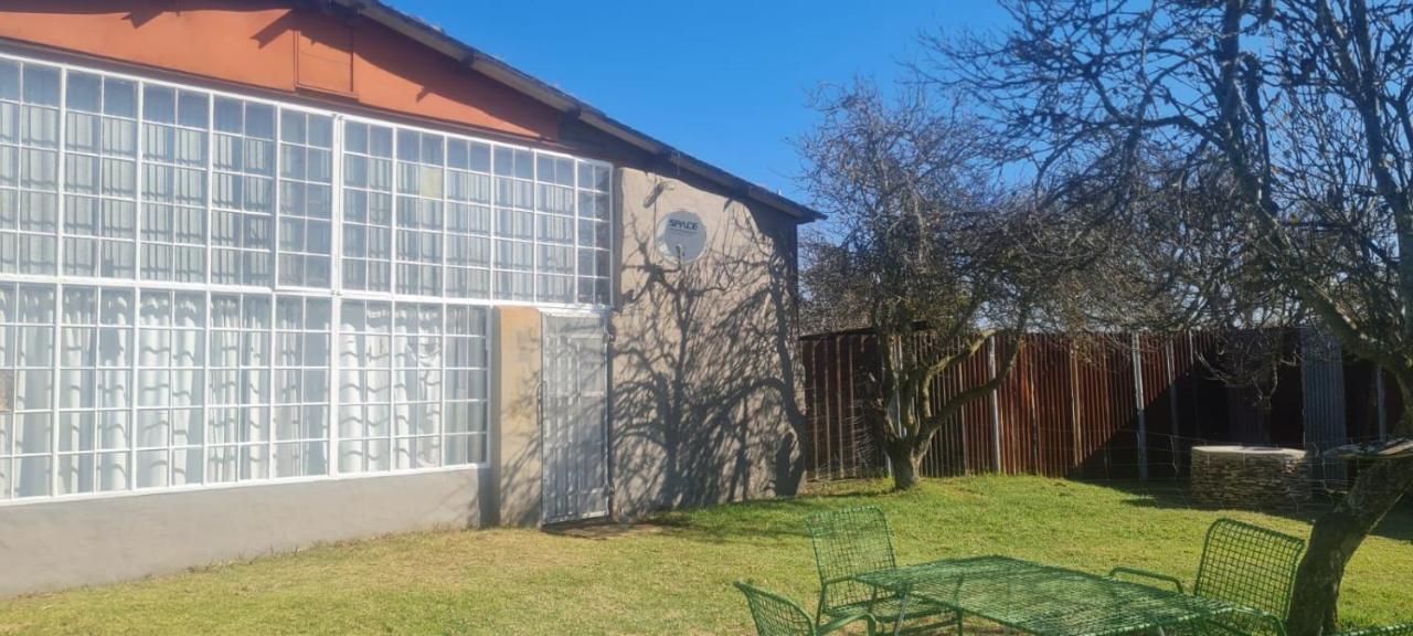 Green Thumb Farm Stay Ermelo Zewnętrze zdjęcie